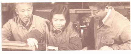 8.1、科研人员努力攻关1